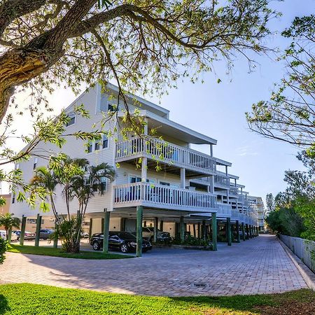 Intercoastal Beach Suite Clearwater Exterior foto